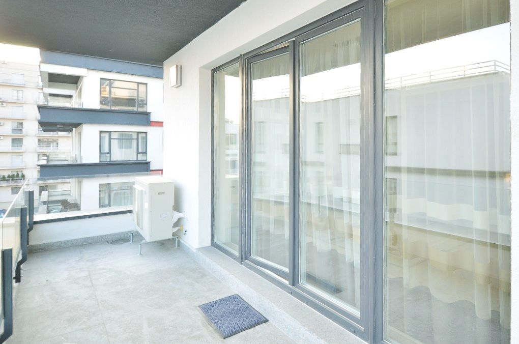 Laguna Residence | 4 camere | Centrala Proprie | Loc Parcare | Vedere Lac | – fotografia 11 din 16