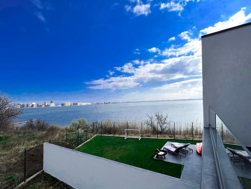 Vila pe malul lacului Siutghiol  in Mamaia Sat – fotografia 4 din 12