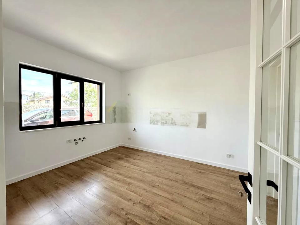 Vilă 5 camere 200 mpu | Curte 400mp | Pipera - Tunari – fotografia 16 din 20