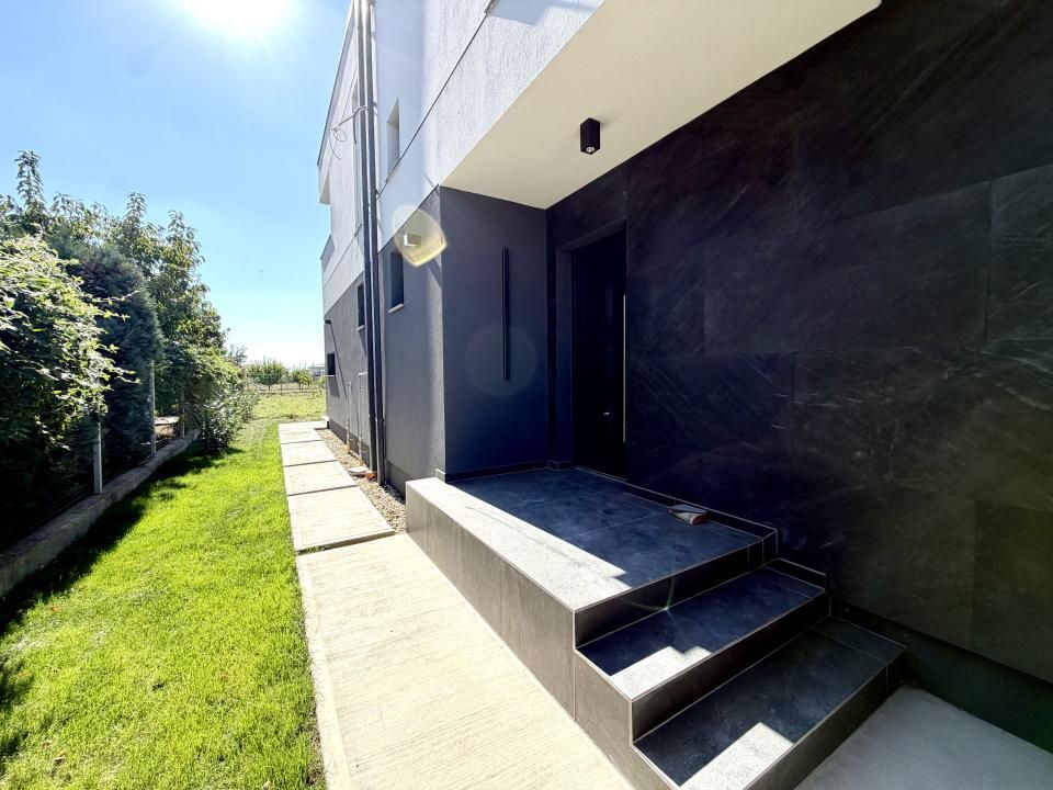 Duplex spatios, 4 camere, 125 mp utili, 400 mp teren - Dumbravita – fotografia 1 din 13