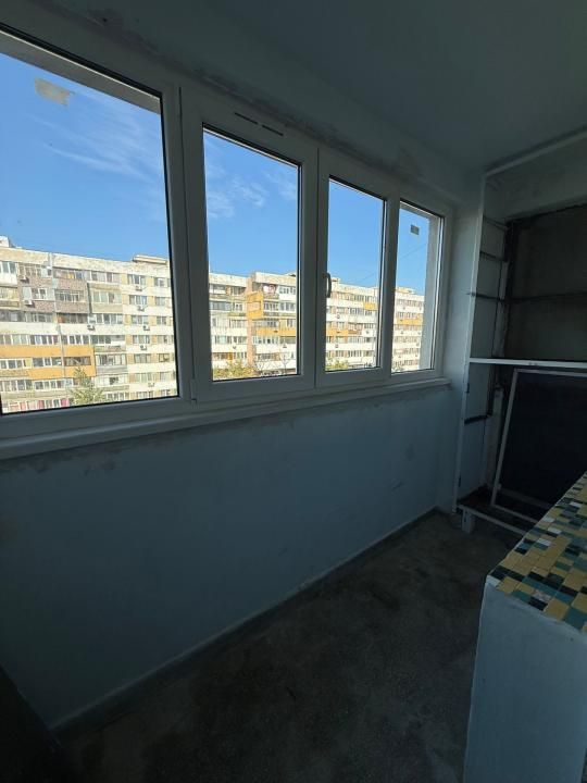 3 Camere Drumul Taberei Romancierilor 6 min Metrou – fotografia 7 din 8