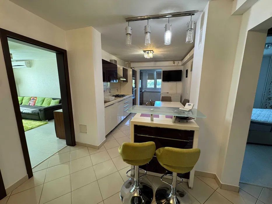 4 Camere de inchiriat | Crangasi | Metrou | Centrala | Parcare | – fotografia 3 din 8