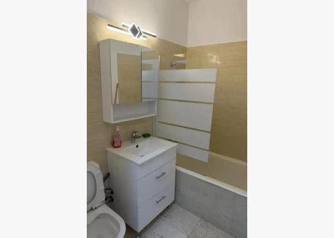 2 Camere de inchiriat | 1 Mai | Metrou – fotografia 4 din 6