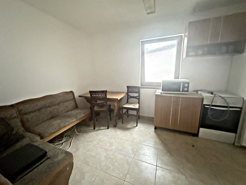 Casa individuala cu teren de vanzare, Cartier Rogerius, Oradea, Bihor – fotografia 3 din 6