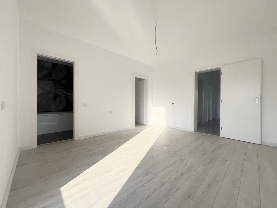 Duplex 5 camere, 107mp, 302mp teren, constructie noua - Giarmata – fotografia 11 din 17