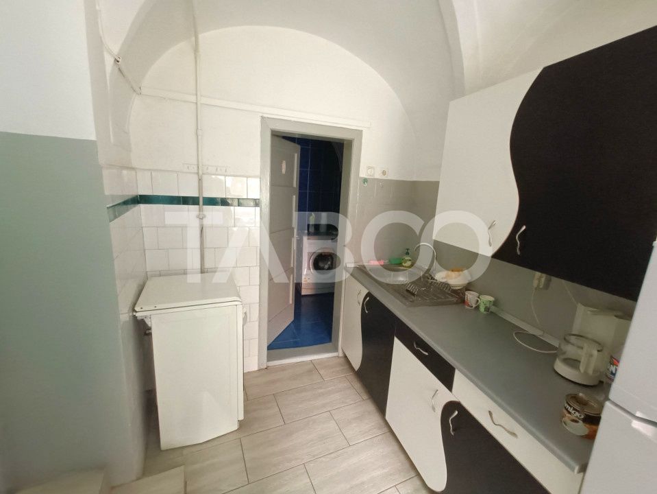 Apartament la casa 3 camere 70 mpu utili in apropiere de Piata Cibin – fotografia 7 din 10