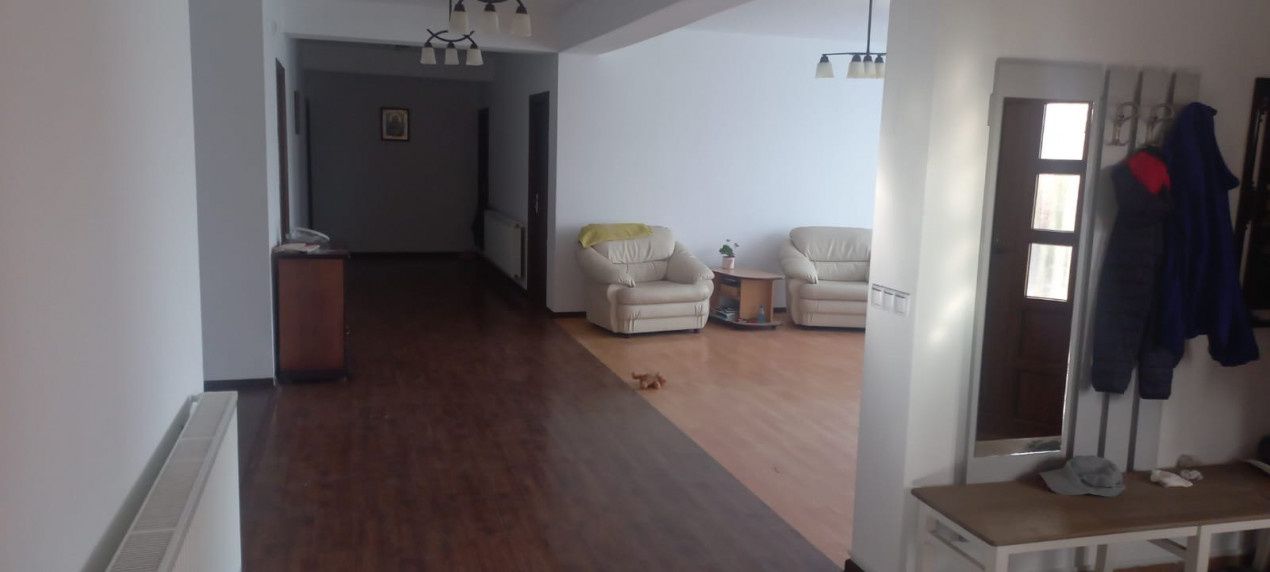 Casă pe un nivel , Apahida, 237 mp utili, 2000mp teren – fotografia 7 din 7