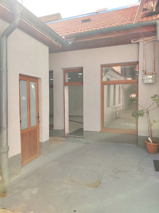 Spatiu servicii, Ultracentral, Str. Eroilor – fotografia 7 din 12