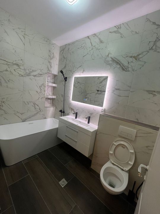 Apartament tip penthouse 2 camere, ultracentral,terasa 25mp-Ramnicu Valcea – fotografia 9 din 9