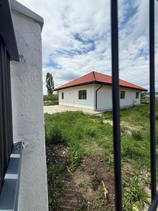 Casă individuală | Parter+Pod | teren 750 mp | Jucu de Mijloc – fotografia 4 din 18