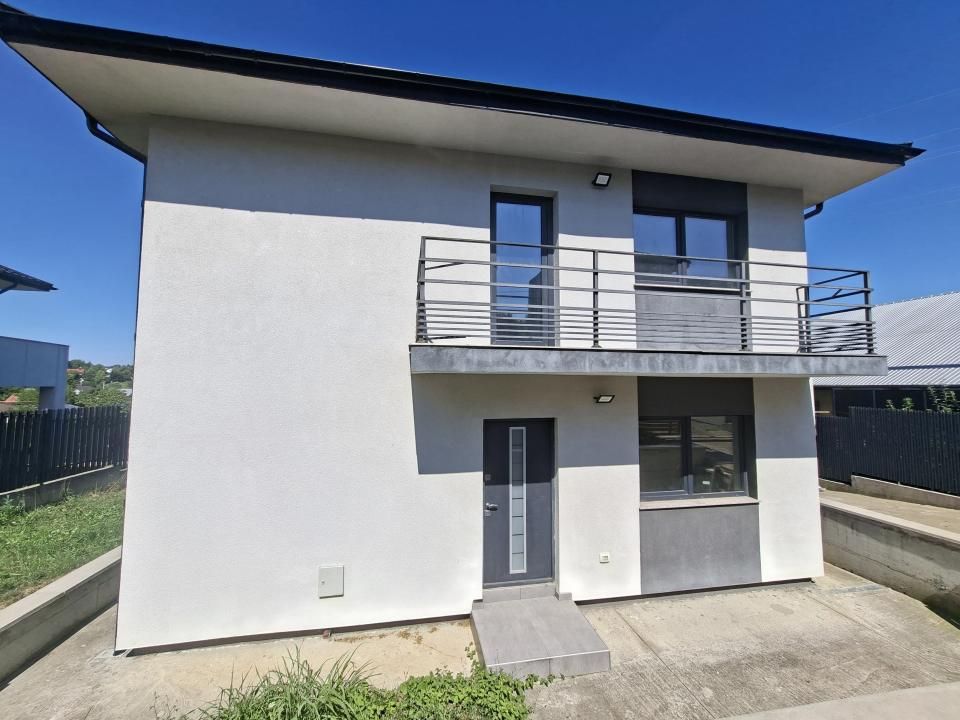 Vila finalizata Aleea Tudor Neculai, Ideal Residence, V Adanca, te muti imediat – fotografia 2 din 15