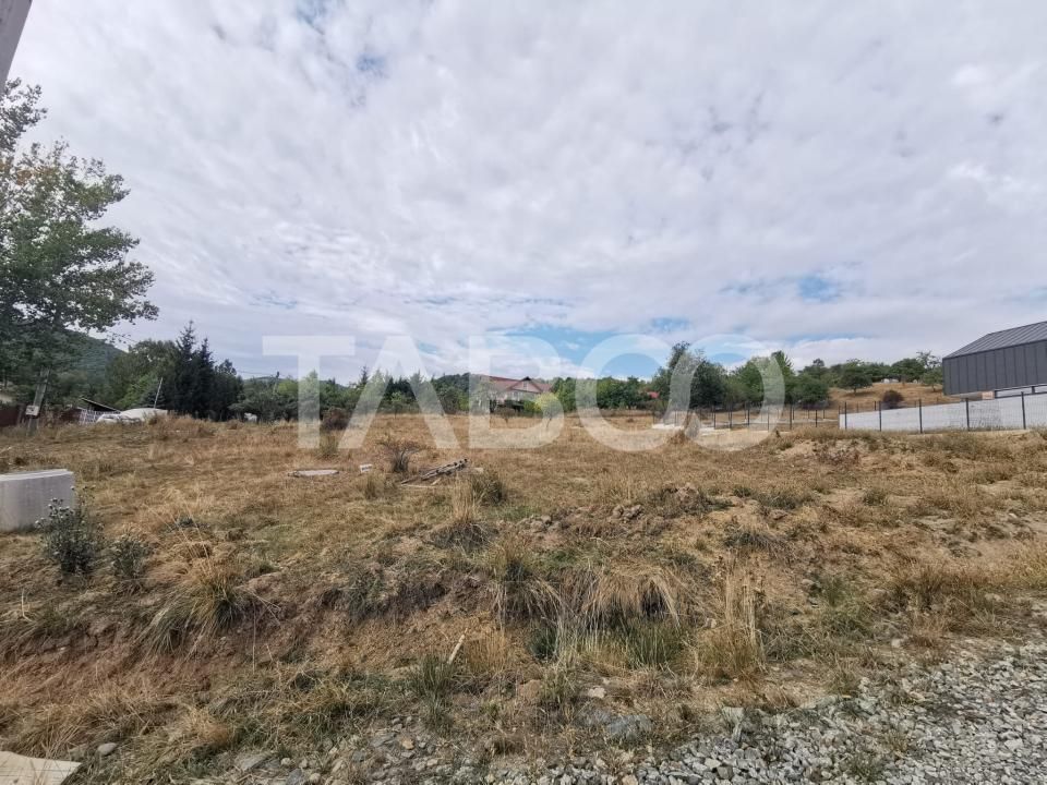 Teren intravilan 914 mp cu autorizatie de construire in Cisnadioara – fotografia 2 din 5
