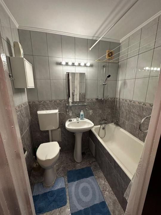 | 2 Camere | Et.3/4 | Zona Ozana | Metrou 1 Decembrie 1918 | Recent Renovat – fotografia 5 din 6
