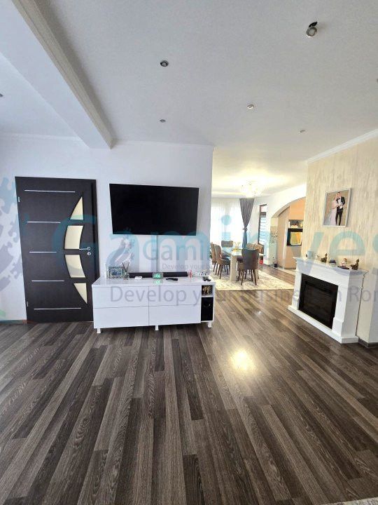 Casa cu 4 camere de vanzare, zona linistita, Santandrei, Bihor V4050 – fotografia 2 din 20