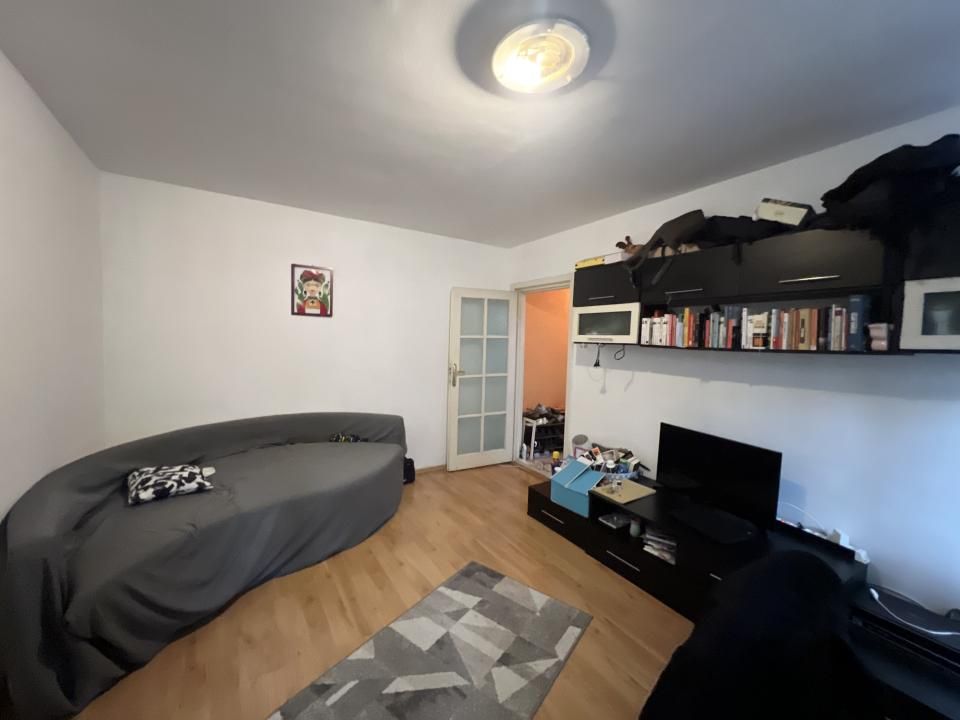 OCAZIE- Apartament 2 camere, etaj 1, 40 mp utili - Girocului – fotografia 2 din 10