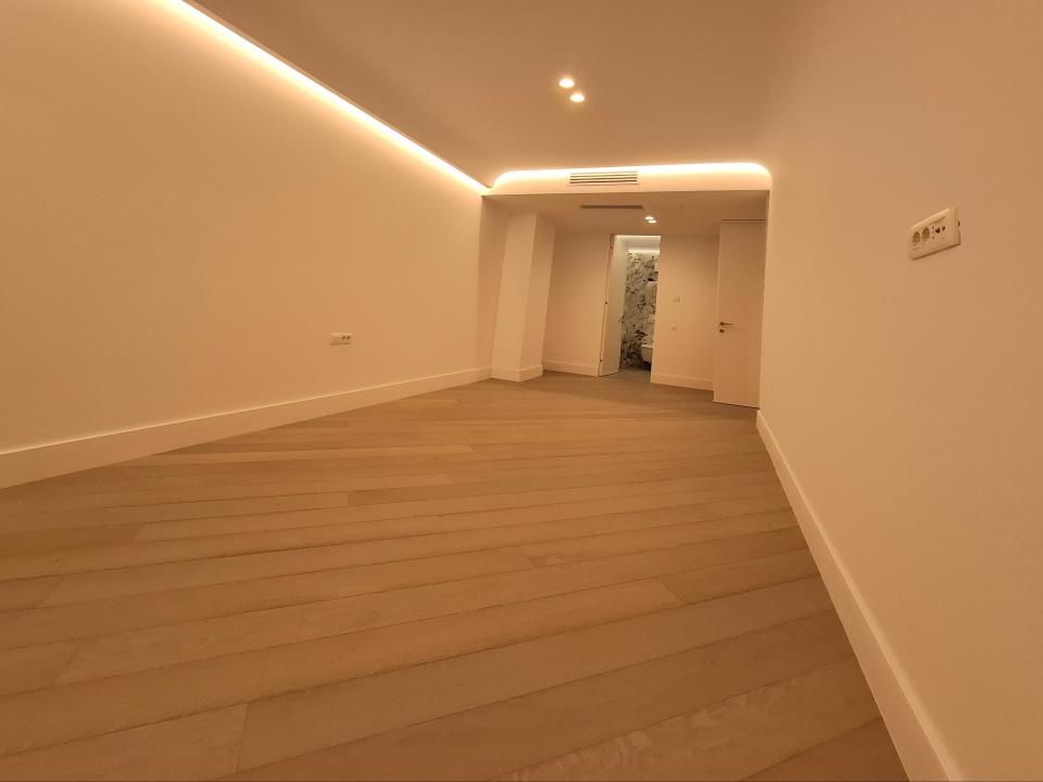 3 Camere | 96,5 MP | Terasă 13 MP | Cortina 126 | Erou Iancu Nicolae – fotografia 9 din 13