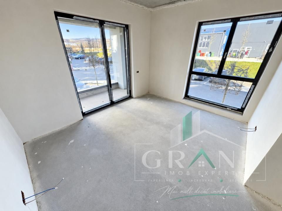 SPAȚIU COMERCIAL 120mp | 4 ÎNCĂPERI | 3 BAI | TERASĂ 20mp | PARCARE | VIVO MALL – fotografia 8 din 16