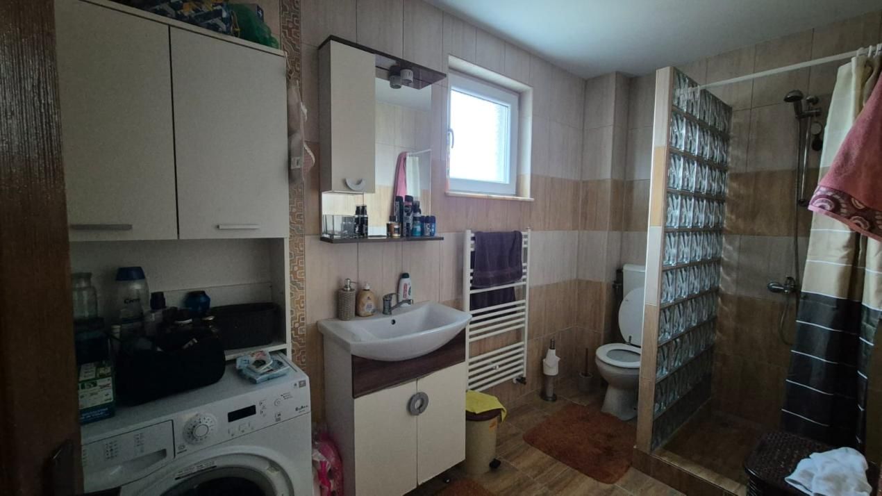 Casă 4 camere | 170 mp utili | Teren 550 mp | Mobilată și utilată | Smeura – fotografia 11 din 16