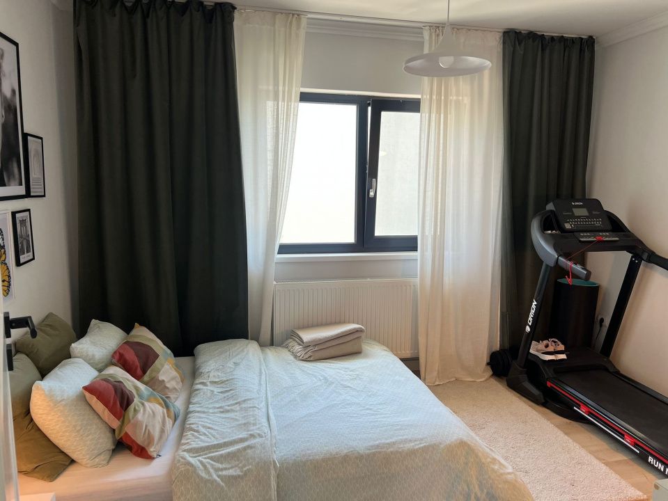 Casă individuală, 130 mp utili, teren 483 mp, fotovoltaice și șemineu | Dezmir – fotografia 7 din 11