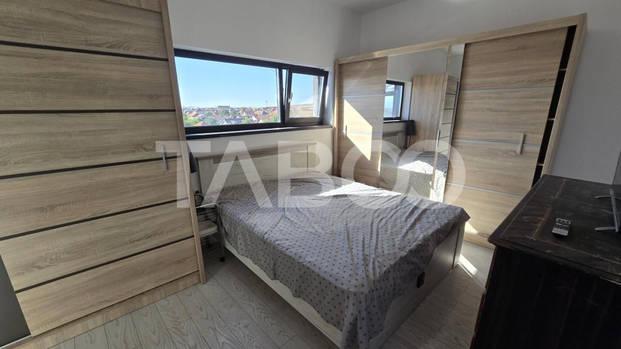 Penthouse de inchiriat 3 camere 2 bai si terasa de 107mp in Piata Cluj – fotografia 8 din 14