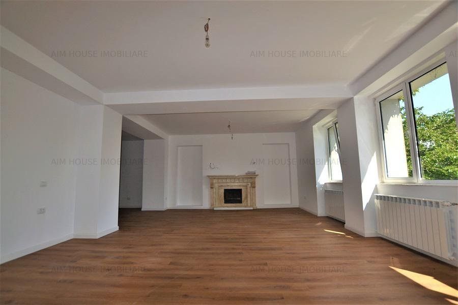 Universitate- Intercontinental-apartament 4 camere-fara risc seismic! – fotografia 1 din 19