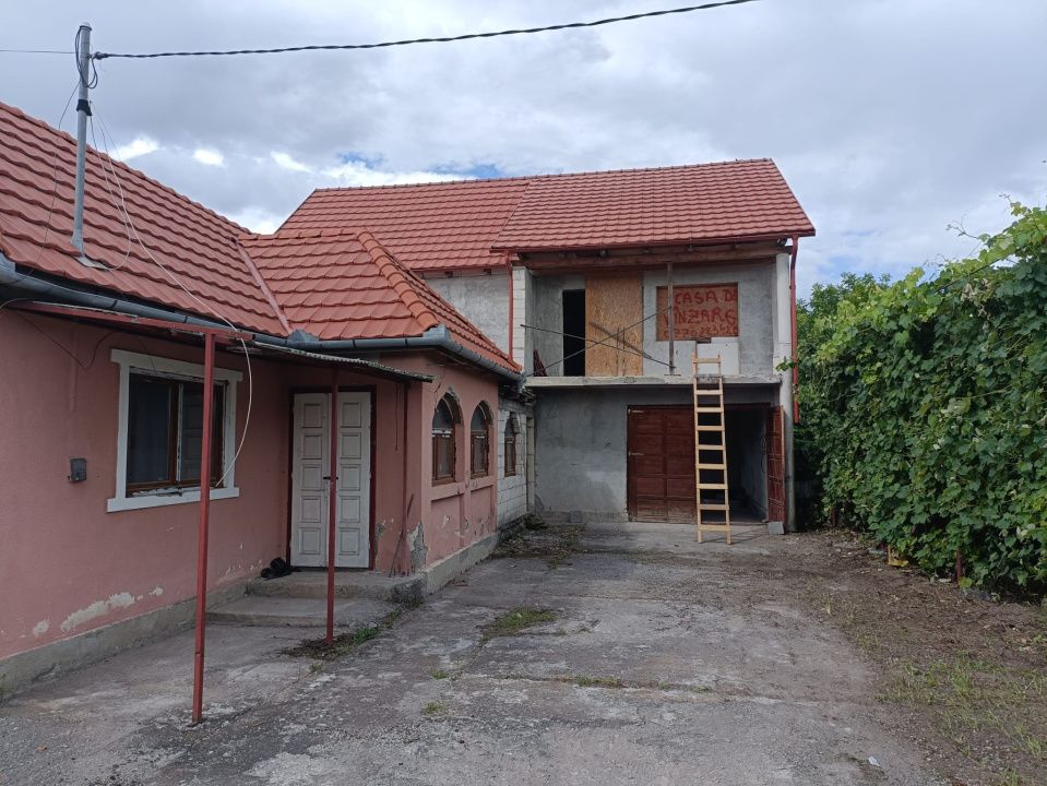 Casă de vânzare Reghin - Suseni – fotografia 2 din 12