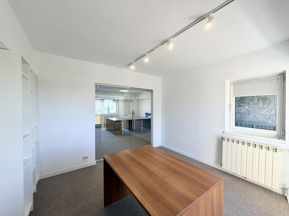 Spatiu Bulevardul Unirii/ Birouri/ 4 camere – fotografia 8 din 19