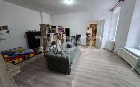 Apartament 2 camere de vanzare la etajul 1 in Centrul Istoric Sibiu