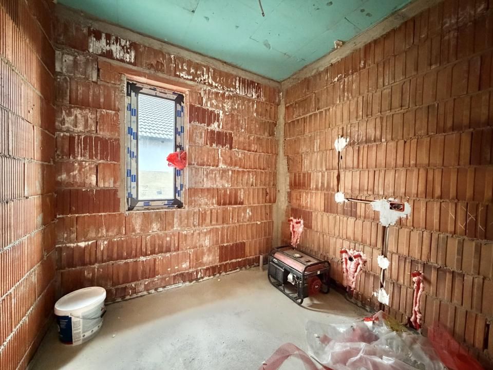 Casa individuala, 4 camere, 100mp utili, 533mp teren in Sanmihaiul Roman – fotografia 14 din 19