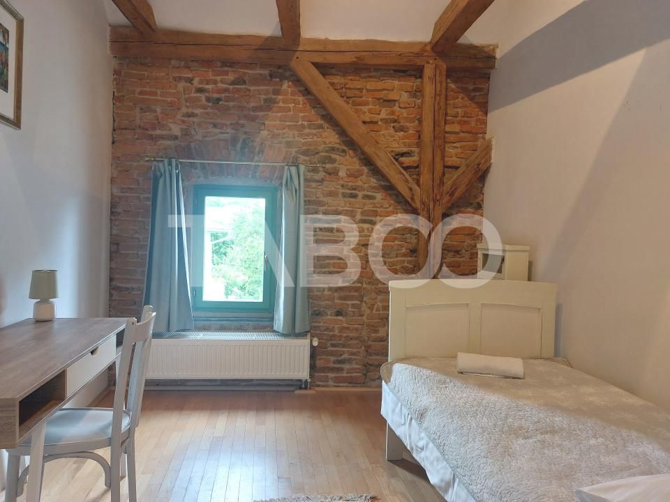 Casa 380 mp cu 6 apartamente individuale mobilate utilate Cisnadie – fotografia 8 din 36