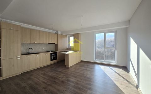 Apartament 2 camere, etaj 1, zona Sesul de Sus