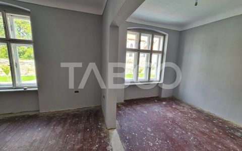 Spatiu comercial de inchiriat pe Lucian Blaga in centru Sebes