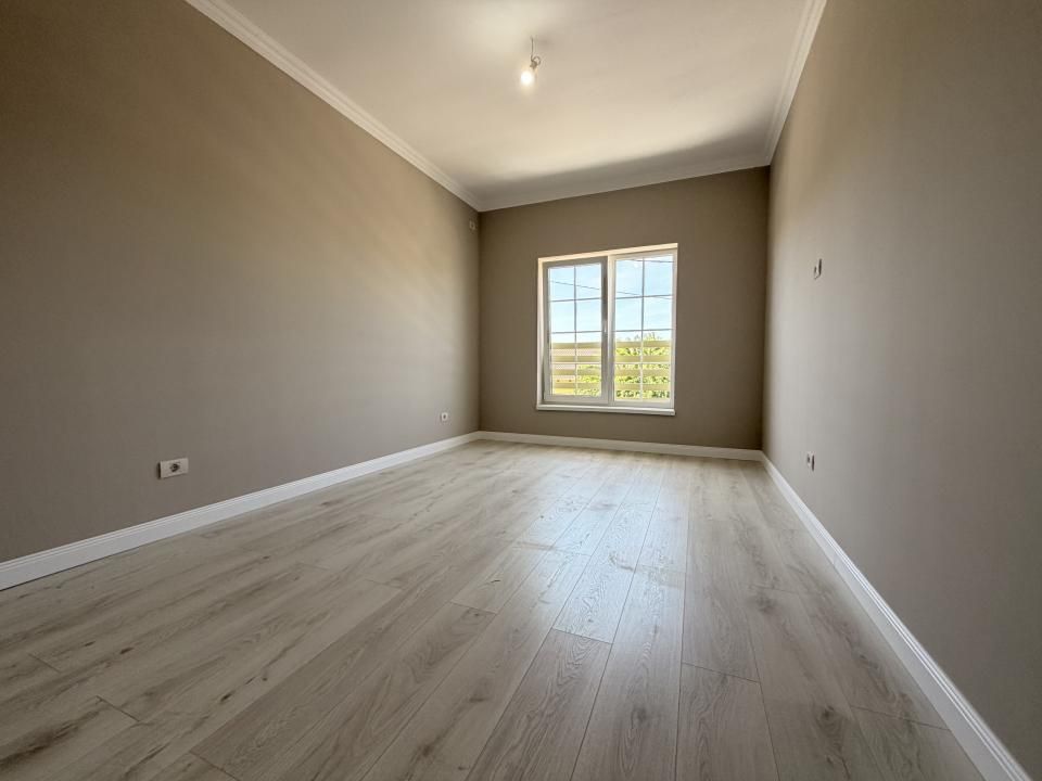 Duplex 5 camere, 126 mp utili, 300 mp teren - in Chisoda – fotografia 12 din 21