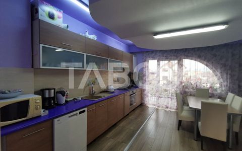 Casa in zona Centrala cu 8 camere mobilate teren 890 mp