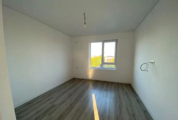 2 Camere de inchiriat | Aparatorii Patriei | Metrou | Spatiu Birou | Nemobilat – fotografia 4 din 8