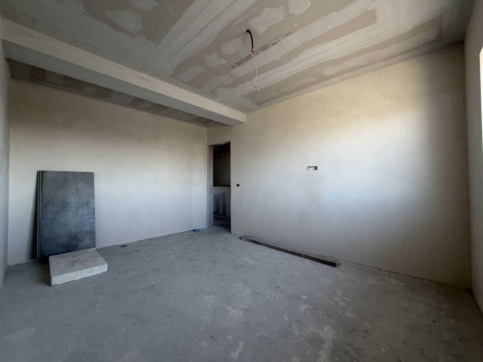 Duplex, 4 camere, 312mp teren, 95mp utili-Sacalaz – fotografia 9 din 20