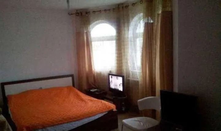 Casa Popesti Leordeni | Curte proprie | 2 parcari | P+1+M | Centrala – fotografia 6 din 9