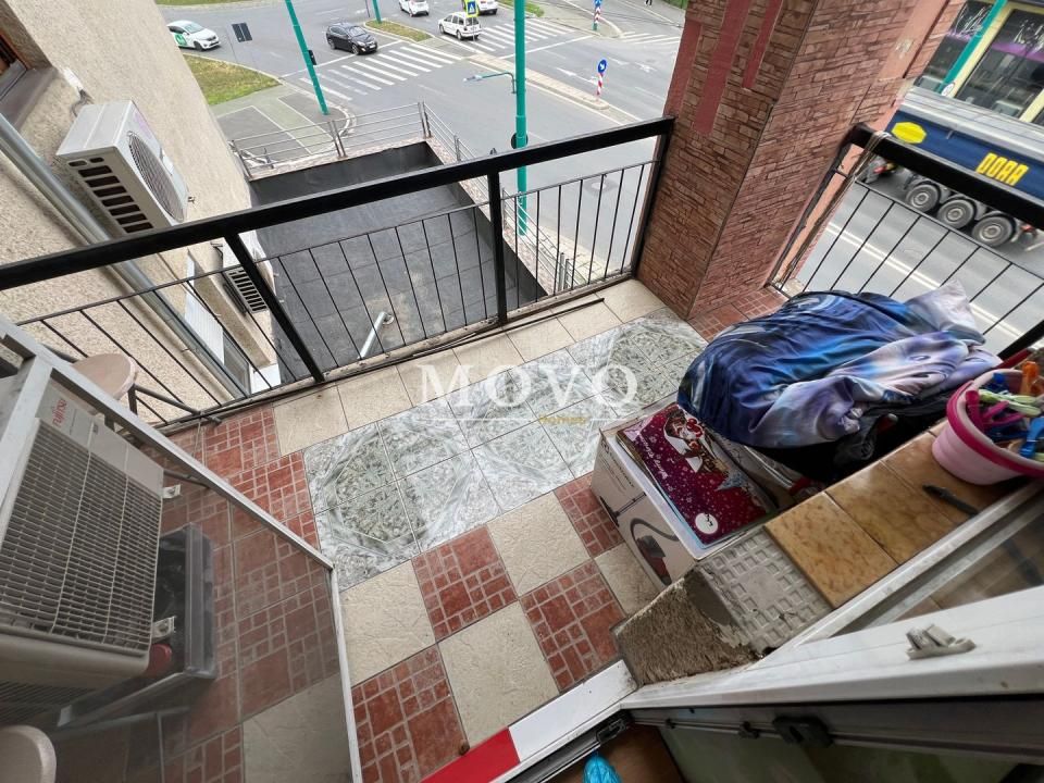 Apartament 3 camere decomandat |2 Bai | Boxa la subsol | Zona Soarelui – fotografia 8 din 12