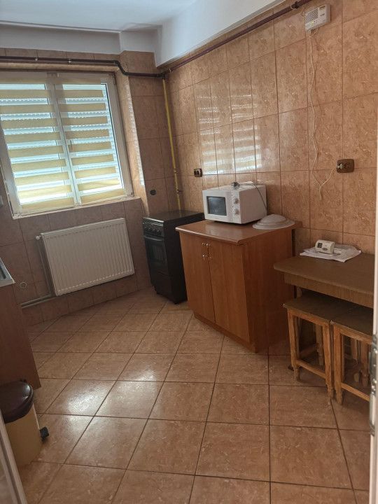 Apartament 2 camere ultracentral – lângă Primăria Pitești – fotografia 5 din 6