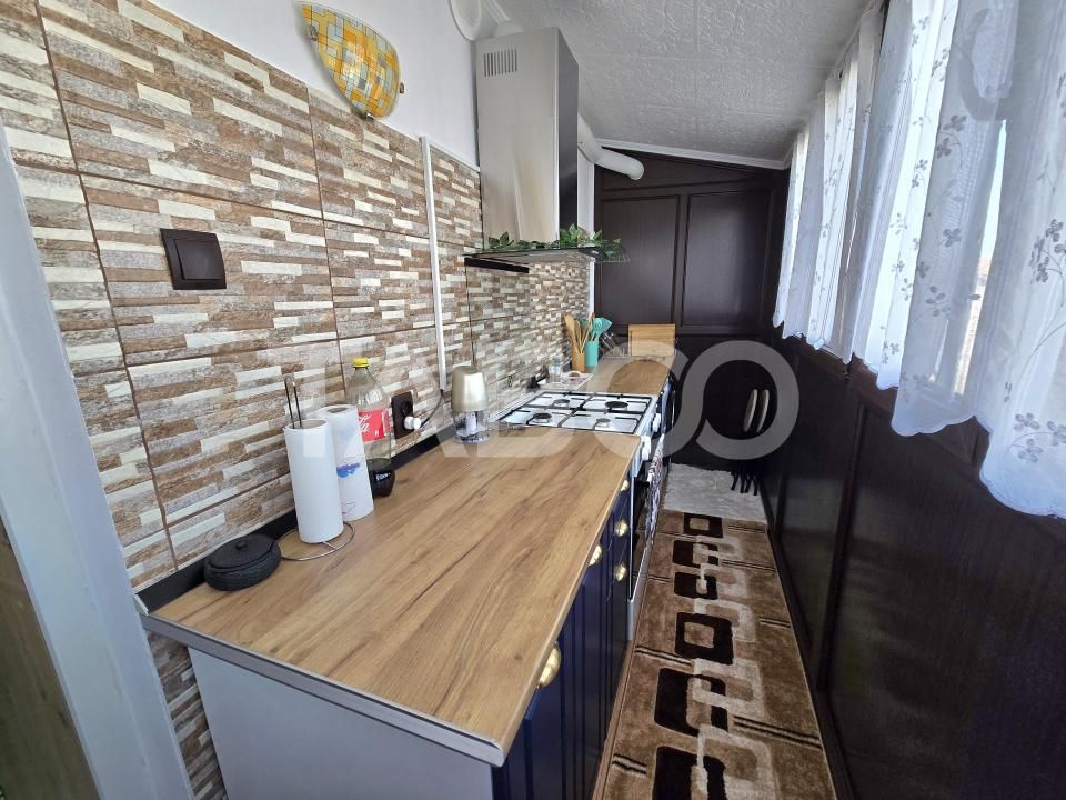 Apartament de vanzare 3 camere balcon mobilat totul nou Mihai Viteazul – fotografia 8 din 15