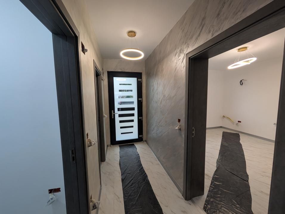 Vila toate utilitățile, încălzire pardoseală, Serbanesti – fotografia 2 din 17