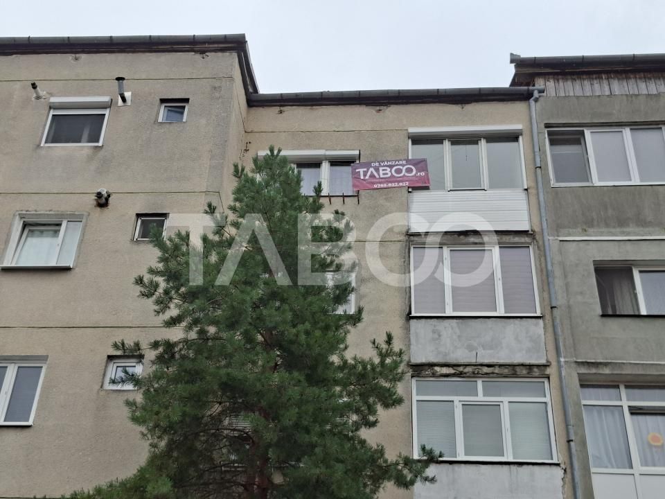 Apartament de vanzare cu 2 camere balcon  pivnita Vasile Aaron – fotografia 16 din 17