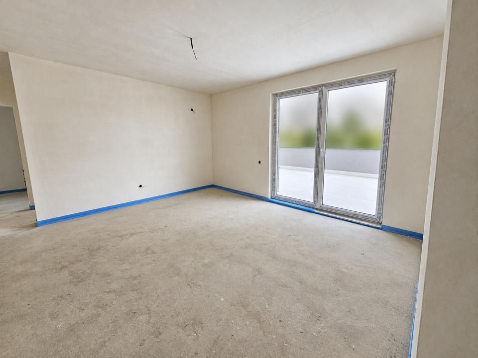 Apartament 3 camere decomandate, 67 mp, 2 bai, terasa 50 mp, parcare subterana! – fotografia 2 din 8