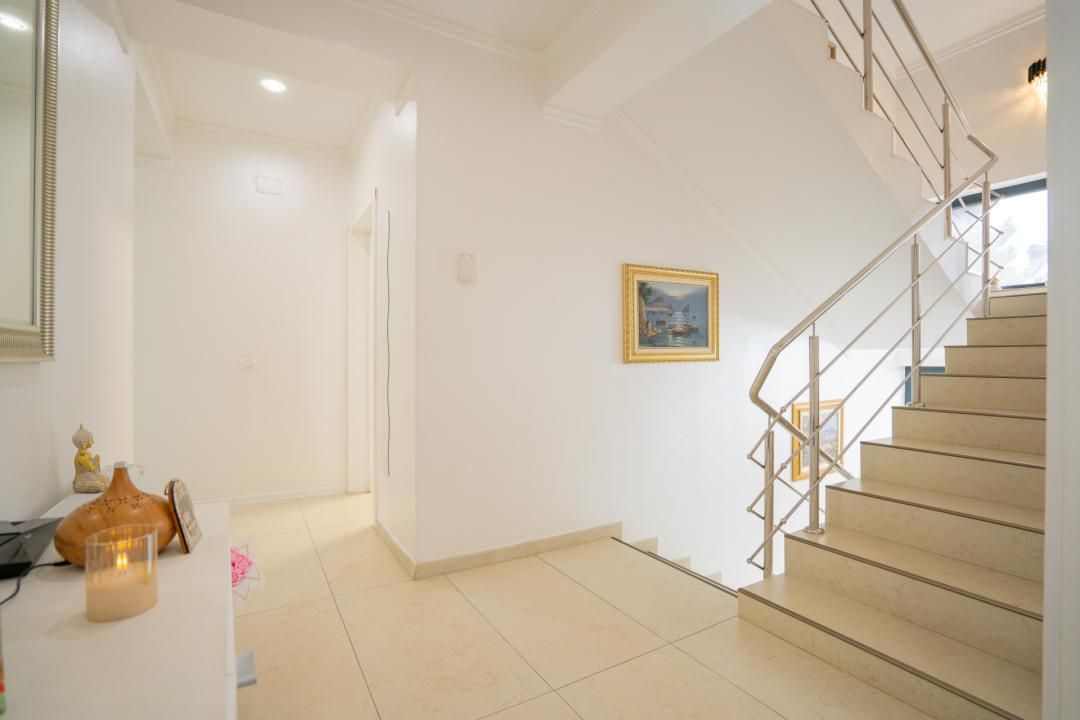 Pantelimon | Vila 8 Camere 556 MP + Teren 1038 MP + Garaj | Constructie 2020 – fotografia 34 din 46