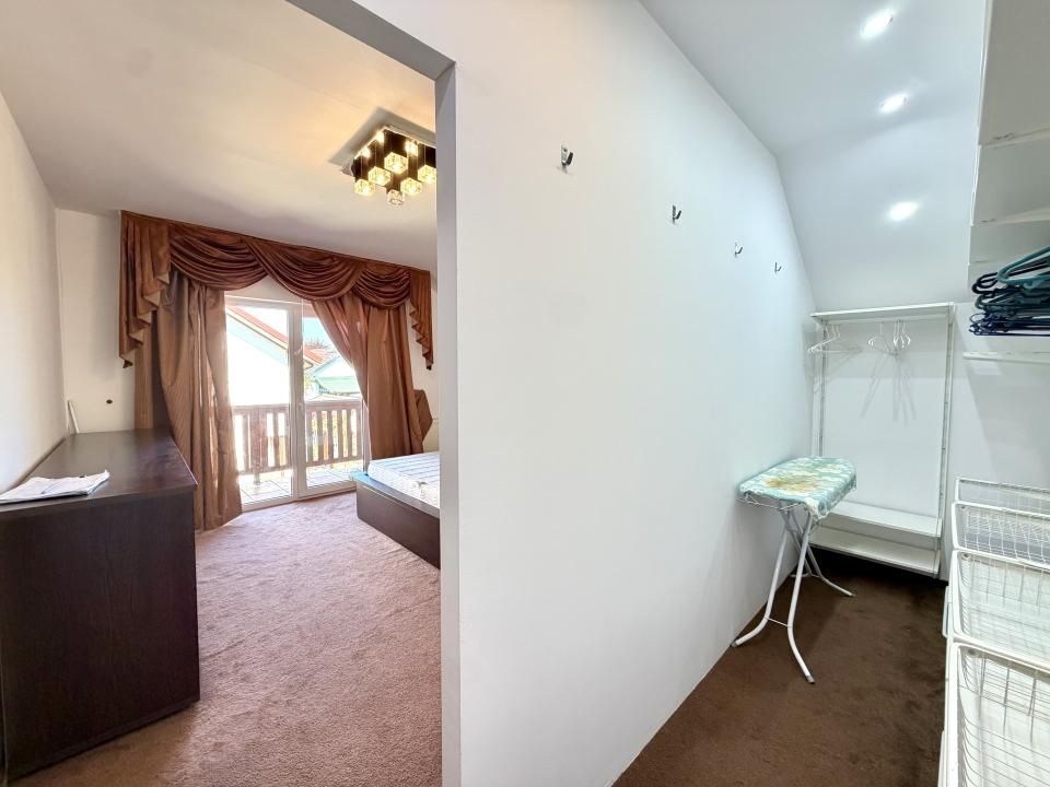Casa individuala, 3 camere, 250 mp teren - Dumbravita – fotografia 5 din 14