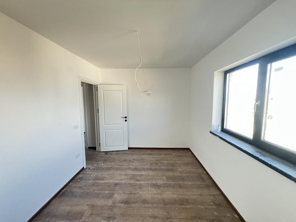 Casa-Duplex-129mp-Utili-250mp-Curte-Izvor-Tarlungeni – fotografia 9 din 17