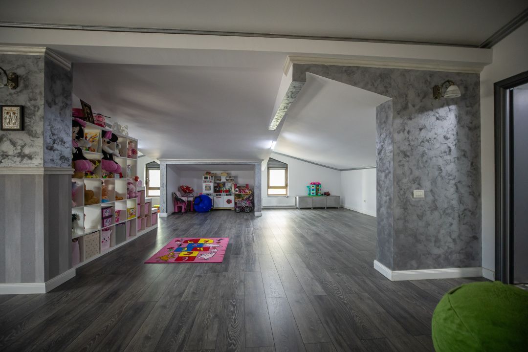 CASA P+1+M, situata in zona KAMSAS – fotografia 36 din 93