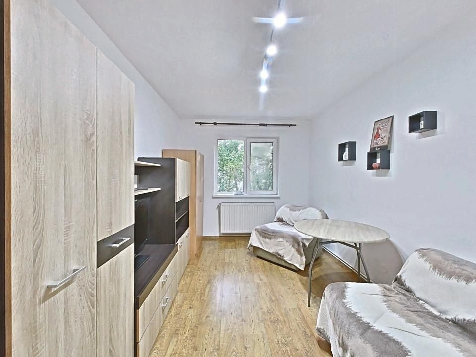 Închiriere apartament cu 2 camere, mobilat si utilat, pet-friendly - zona Astra – fotografia 1 din 6