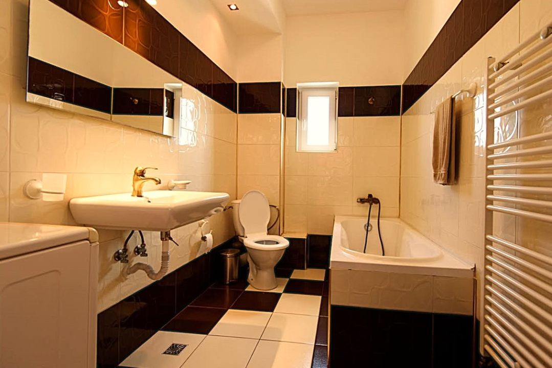 Zona Complexului Diana, apartament mobilat cu parcare – fotografia 9 din 10