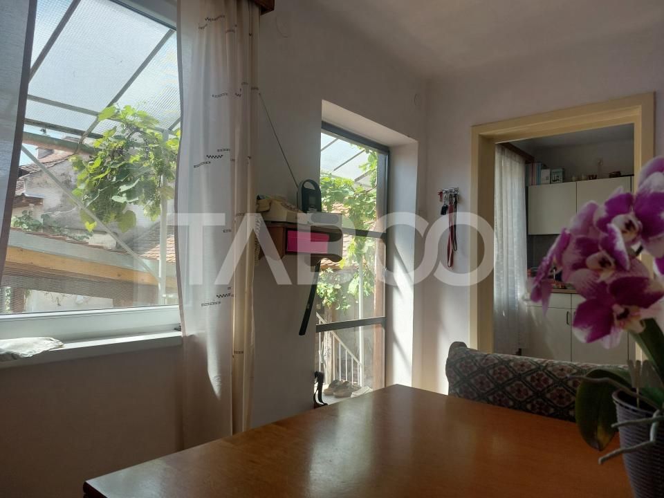 Casa si curte individuala 2 corpuri de casa separate 4 camere gradina – fotografia 14 din 25